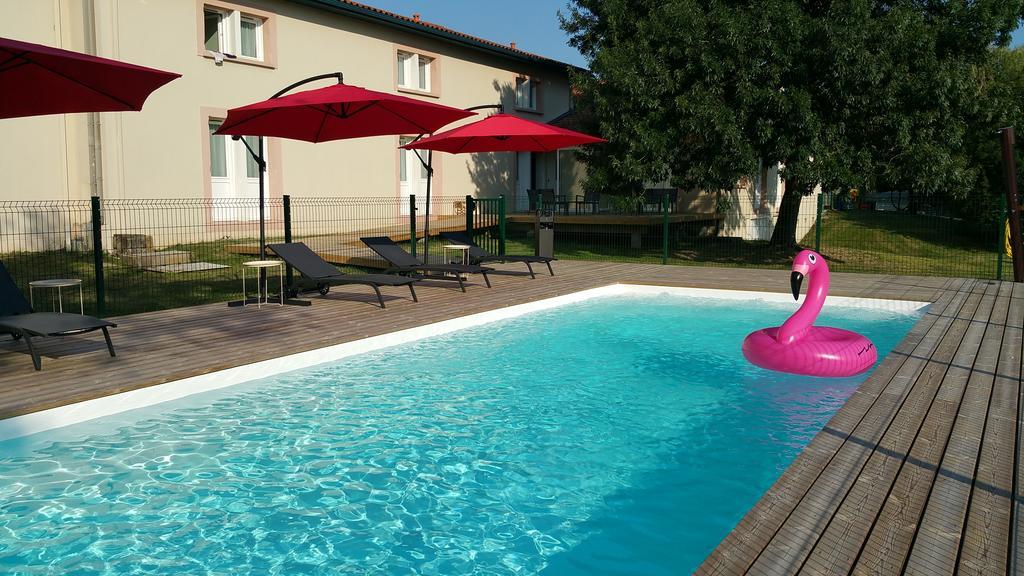 Kyriad Libourne Saint Emilion Εξωτερικό φωτογραφία